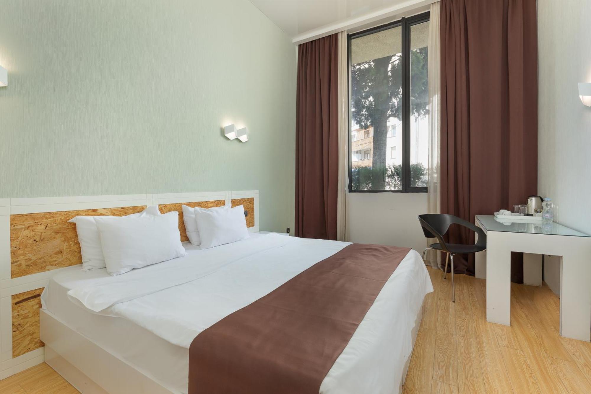 Economy Double or Twin Room,1588227580:JPEG