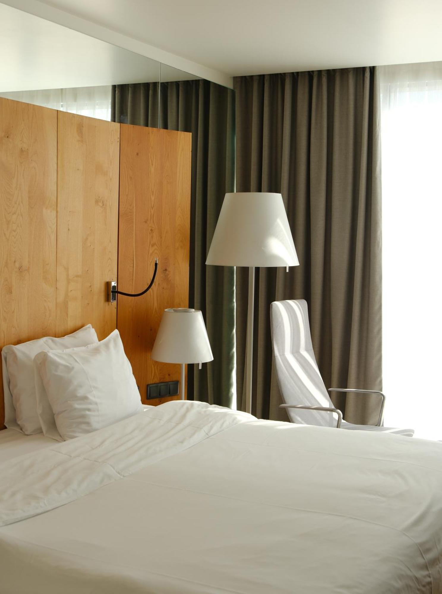 Standard King Room,1685070839:JPEG